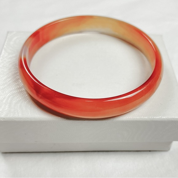 Vintage Orange Agate Stone Bangle - Picture 3 of 3